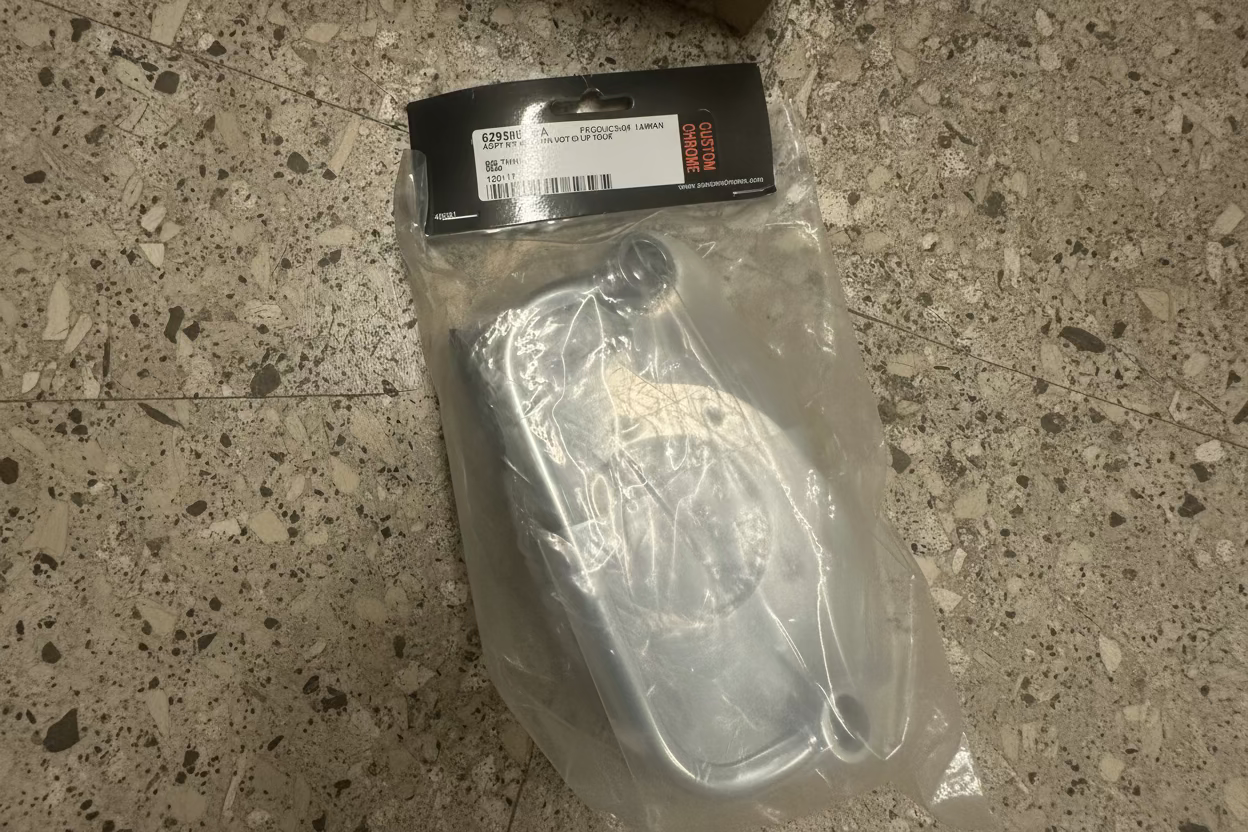 BREATHER KIT WITH MOUNTING BRACKET CUSTOME CHROME