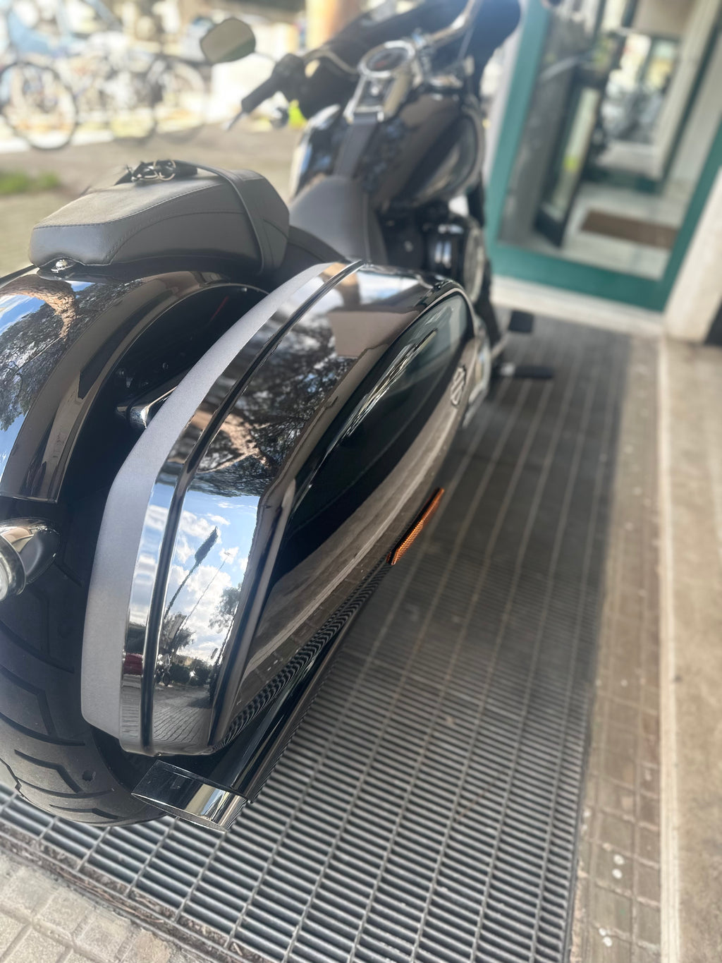 HARLEY DAVIDSON SPORT GLIDE USATO (VENDUTA)