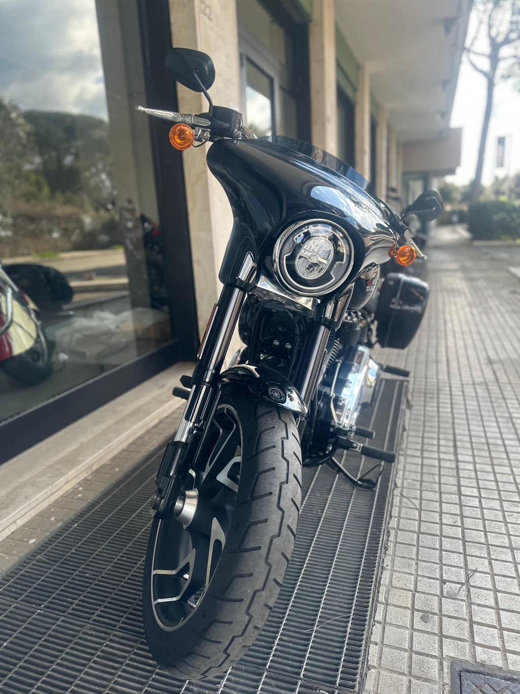 HARLEY DAVIDSON SPORT GLIDE USATO (VENDUTA)