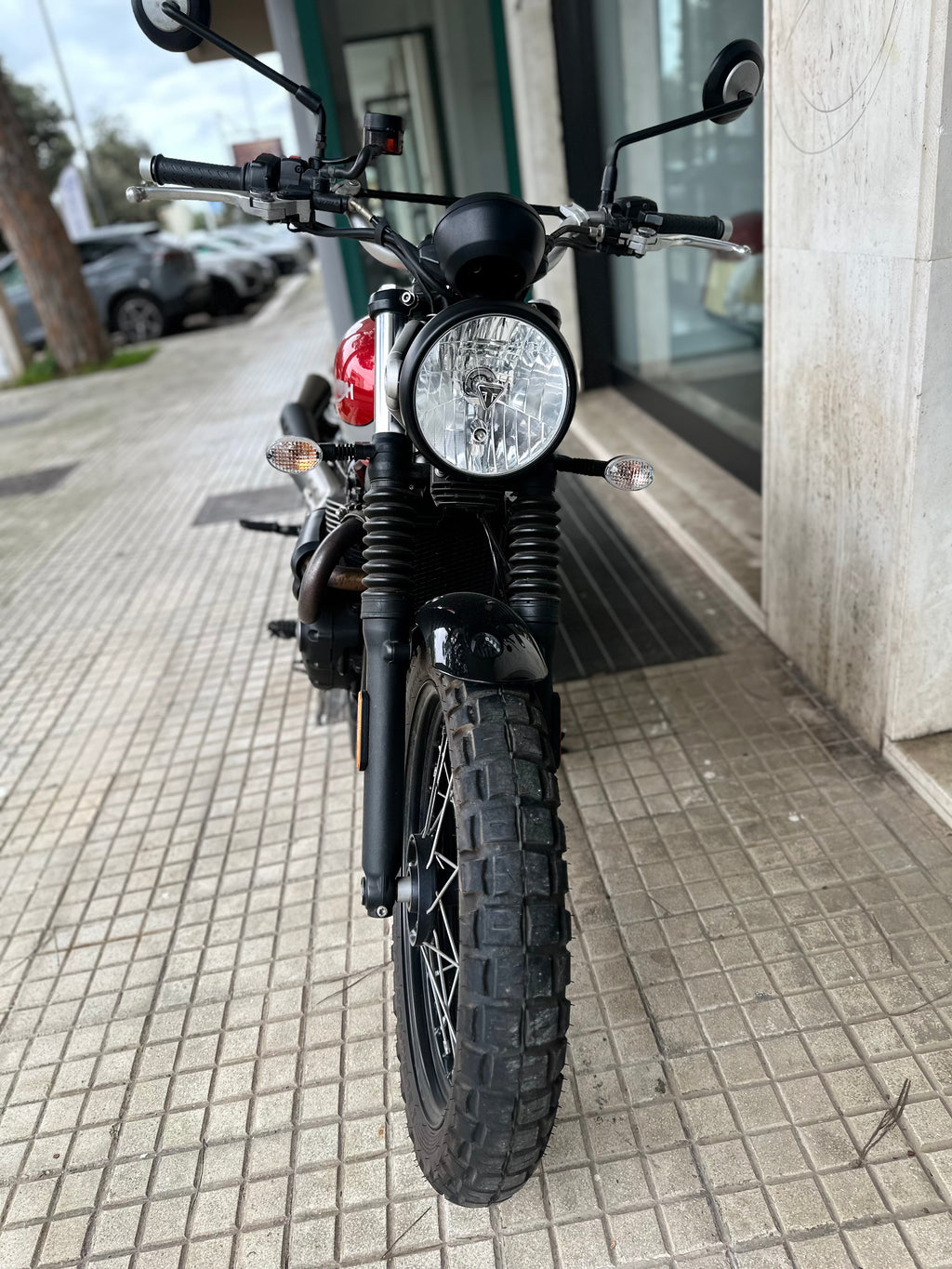 TRIUMPH STREET SCRAMBLER 900 USATO