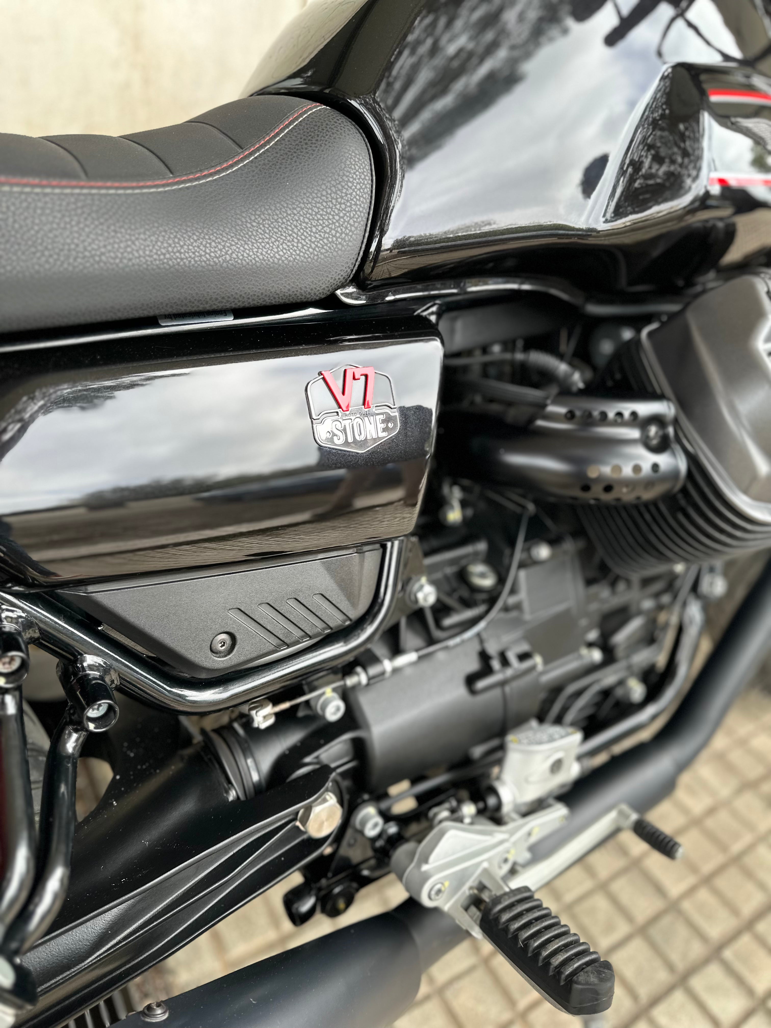 MOTO GUZZI V7 STONE SPECIAL EDITION USATO
