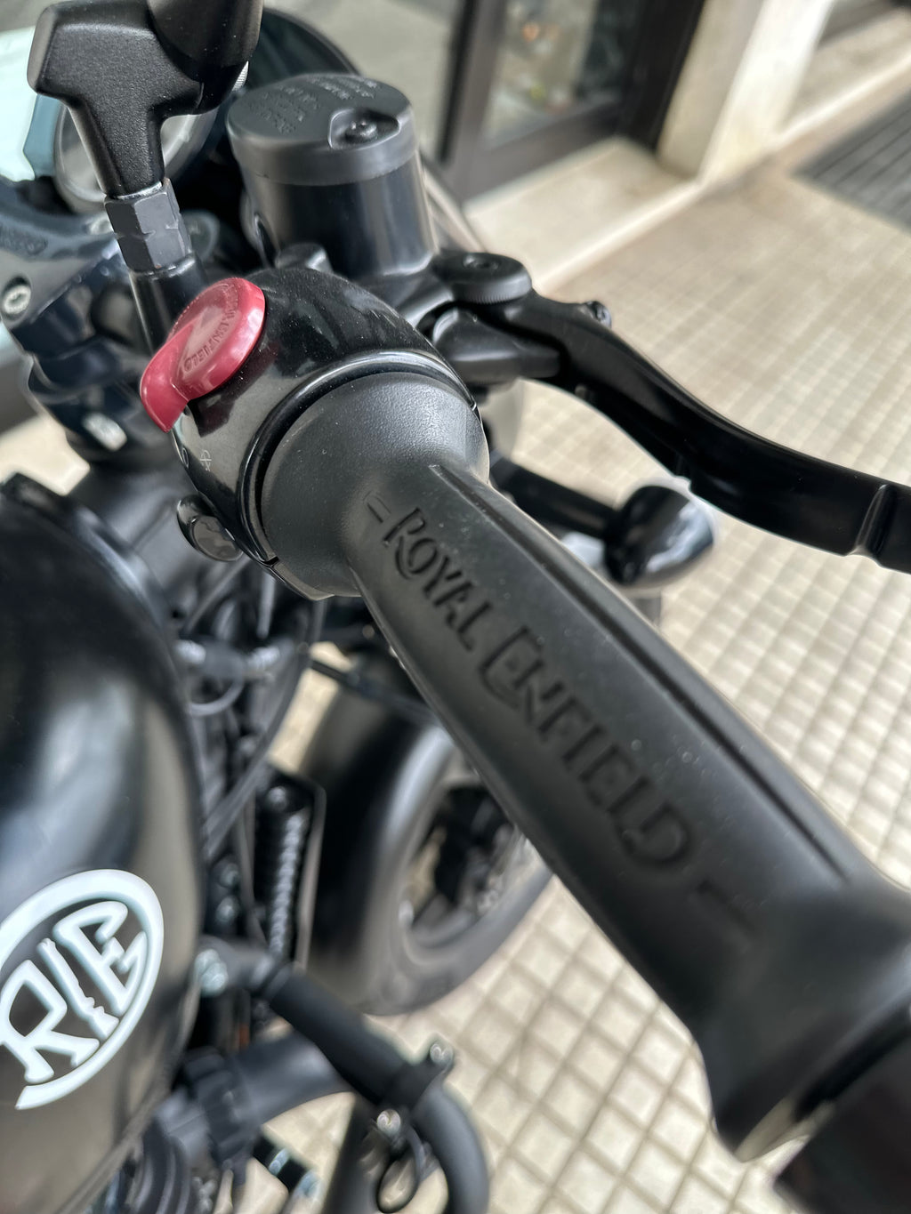 ROYAL ENFIELD SHOTGUN USATO