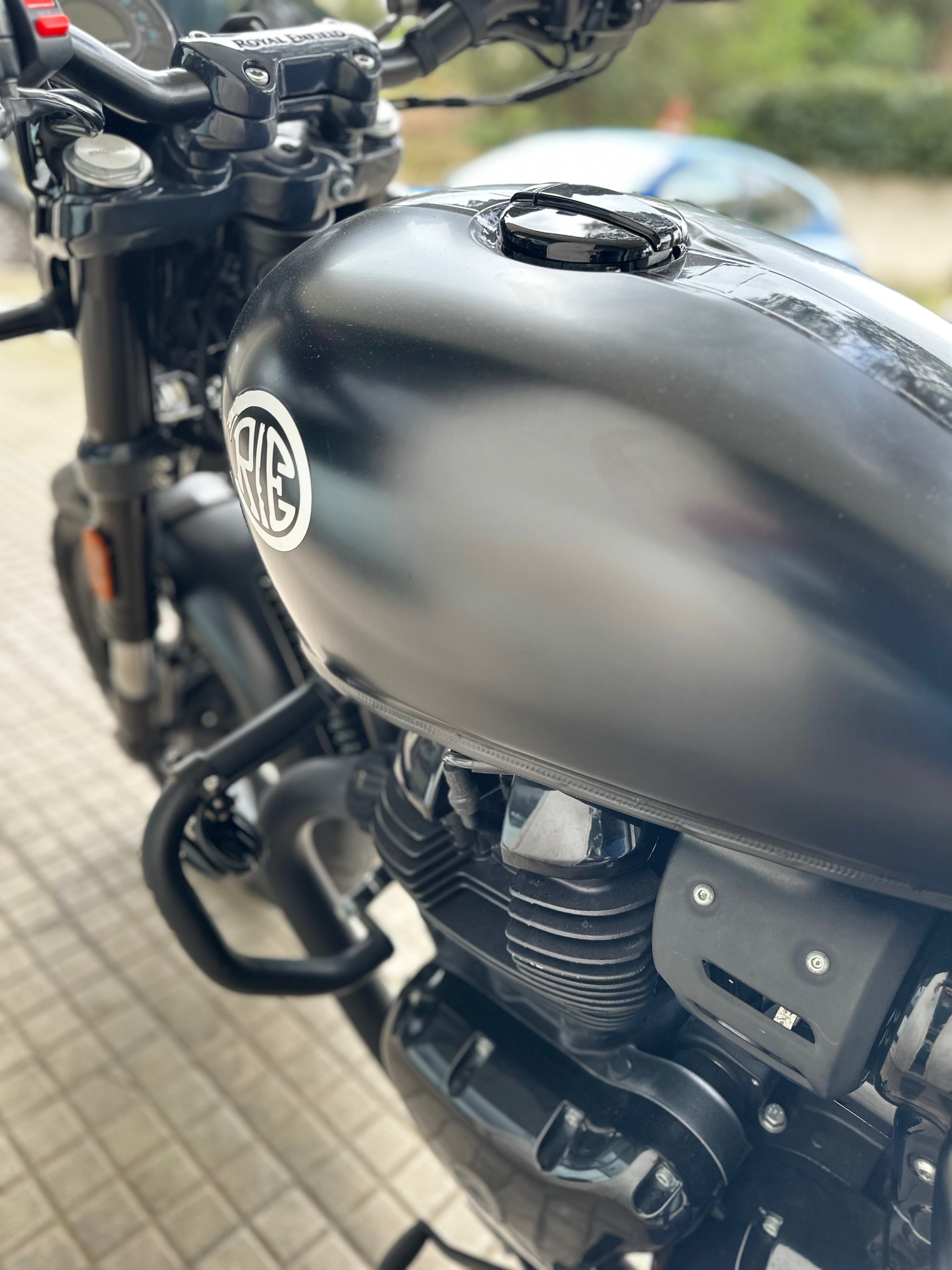 ROYAL ENFIELD SHOTGUN USATO