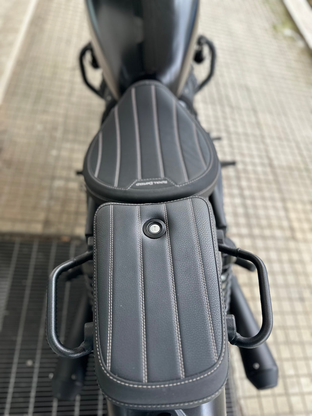 ROYAL ENFIELD SHOTGUN USATO