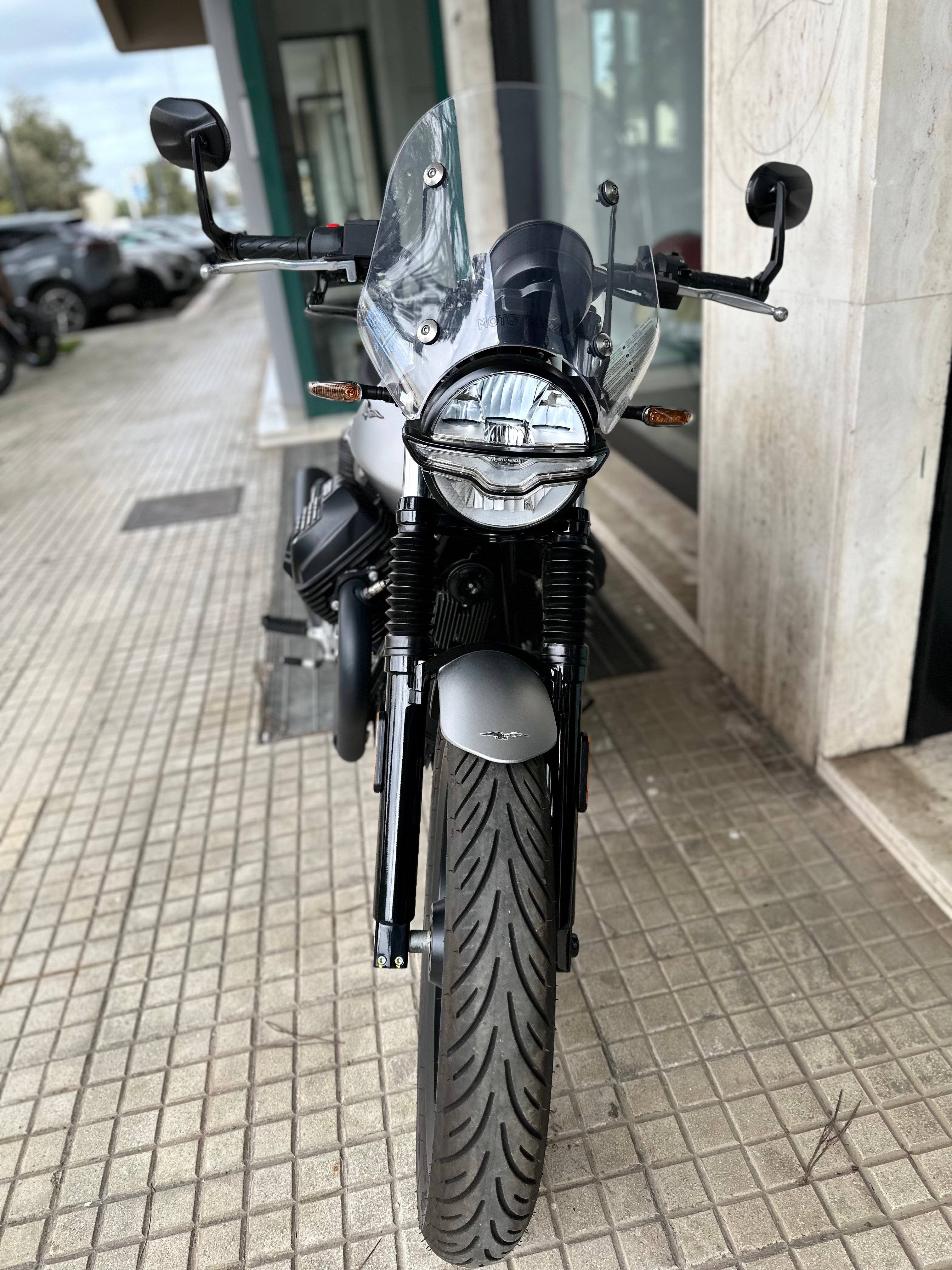 MOTO GUZZI V7 STONE USATO