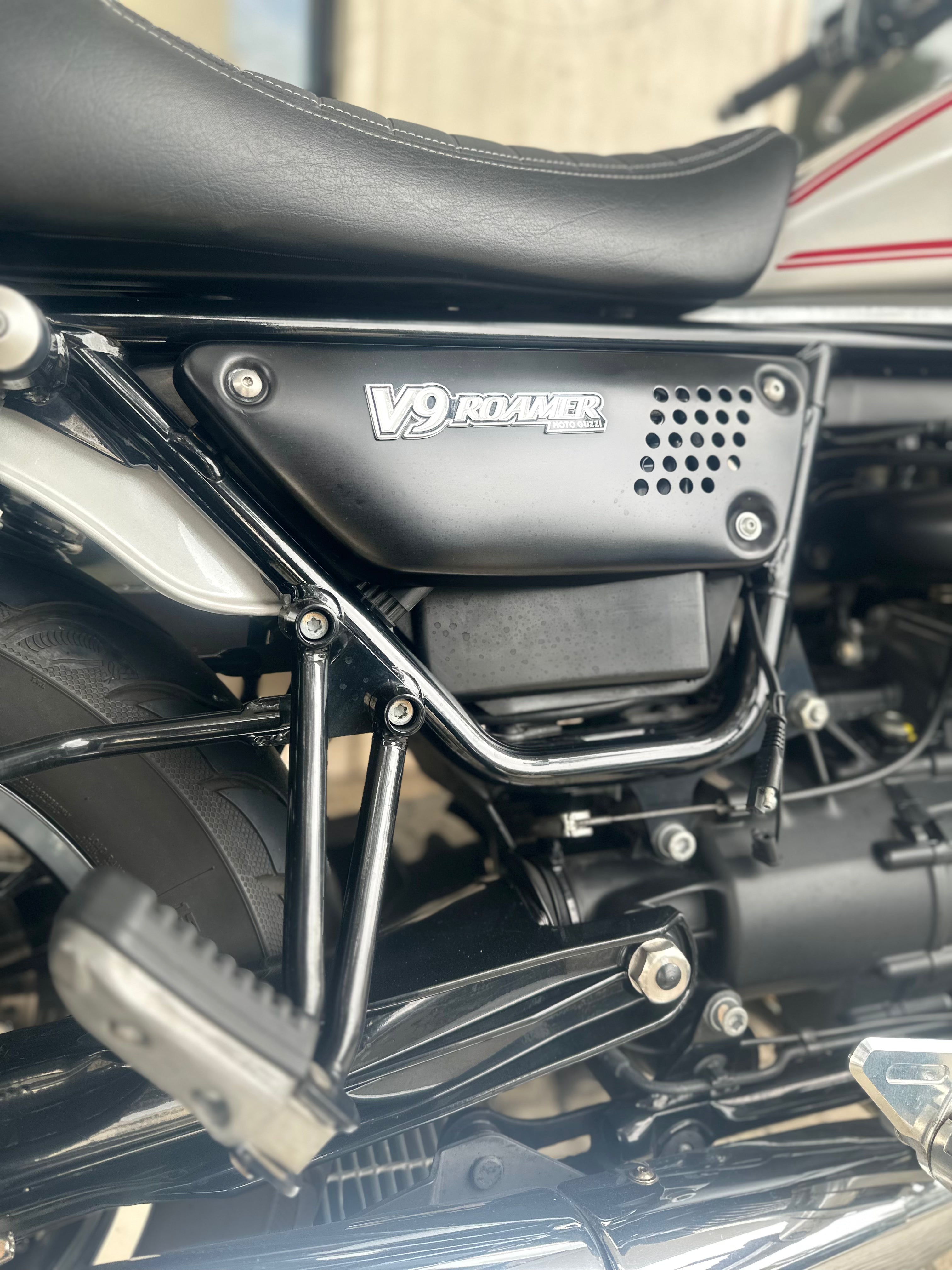 MOTO GUZZI V9 ROAMER USATO