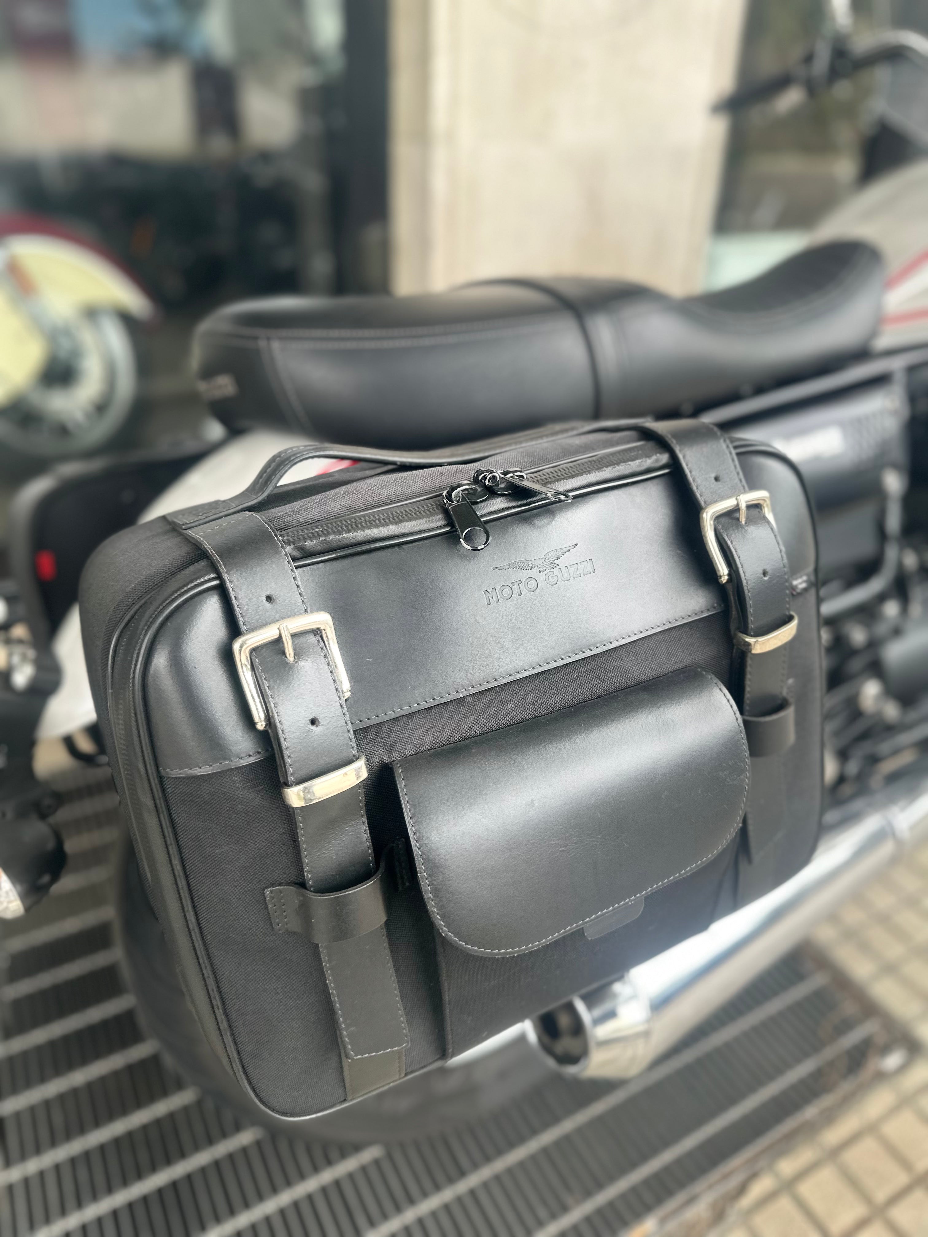 MOTO GUZZI V9 ROAMER USATO