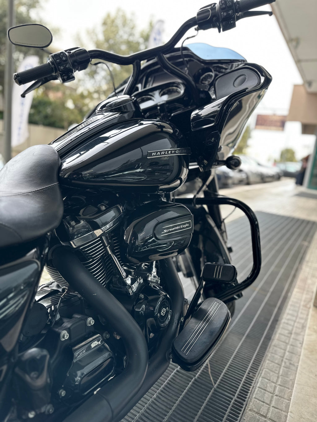 HARLEY DAVIDSON ROAD GLIDE 2018 VENDUTA
