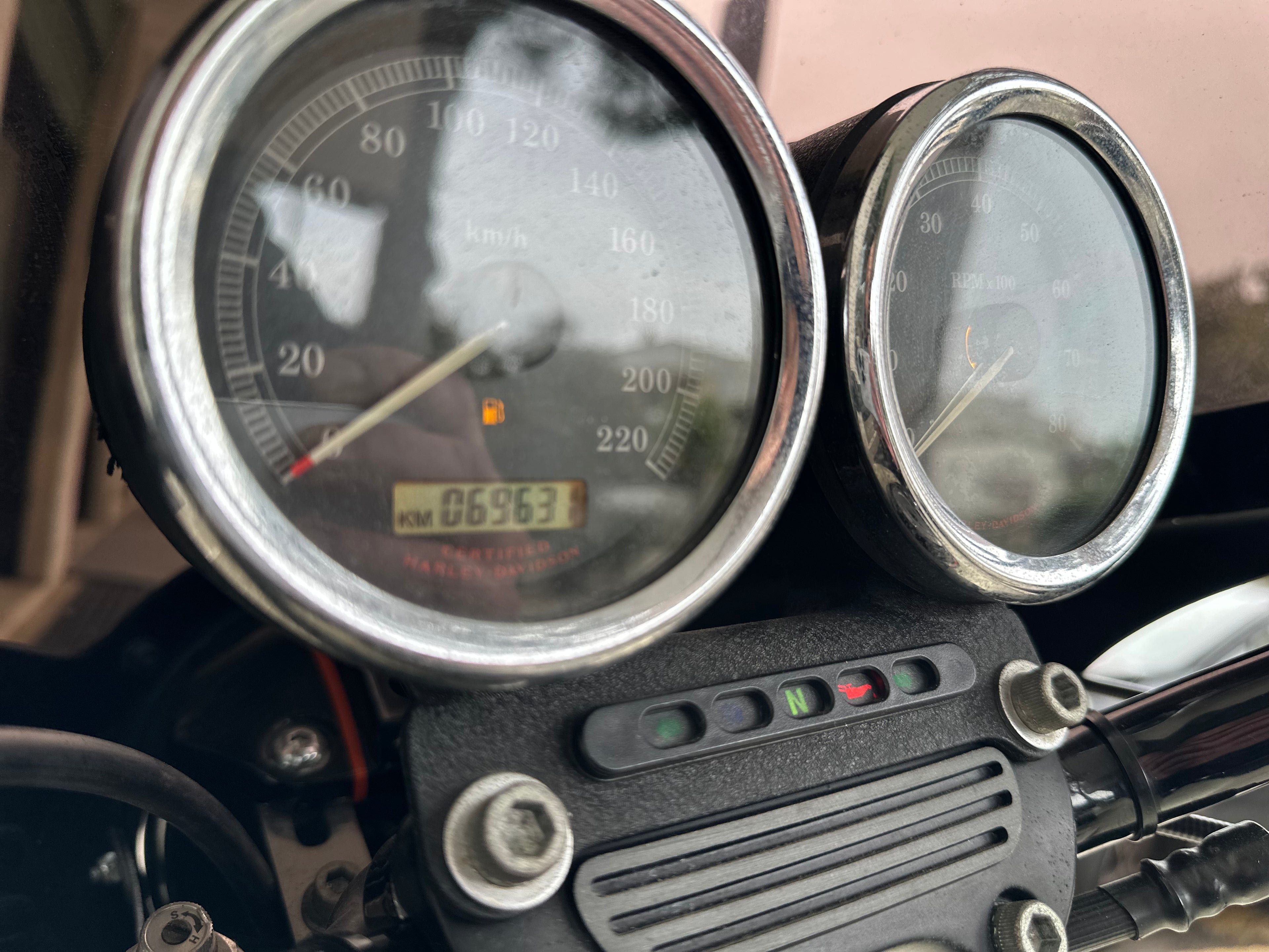 HARLEY DAVIDSON DYNA SCREAMIN'EAGLE