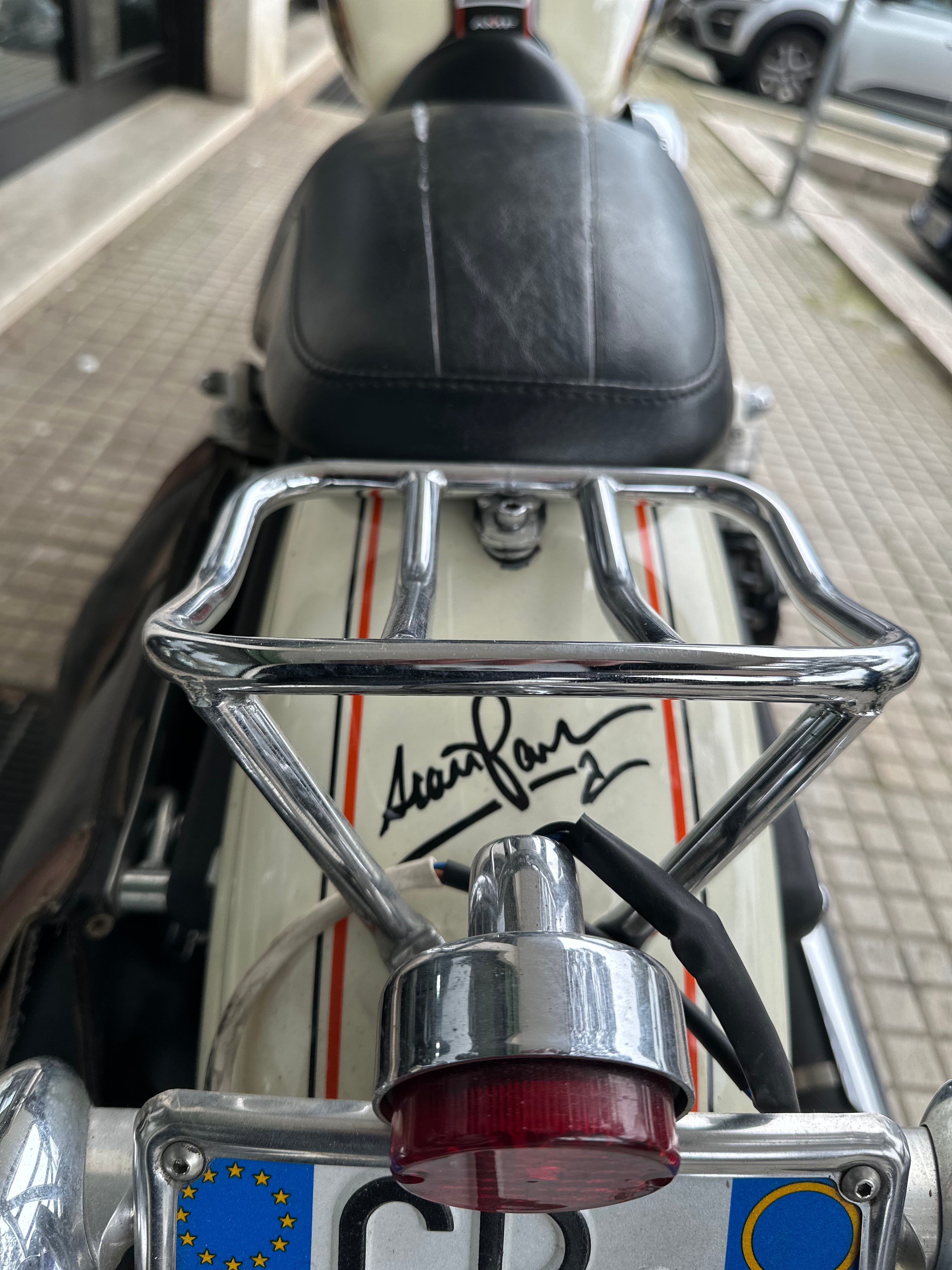 HARLEY DAVIDSON DYNA SCREAMIN'EAGLE