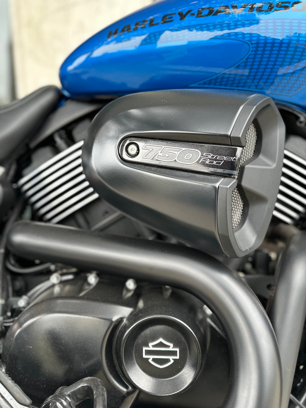 HARLEY DAVIDSON STREET ROAD 750