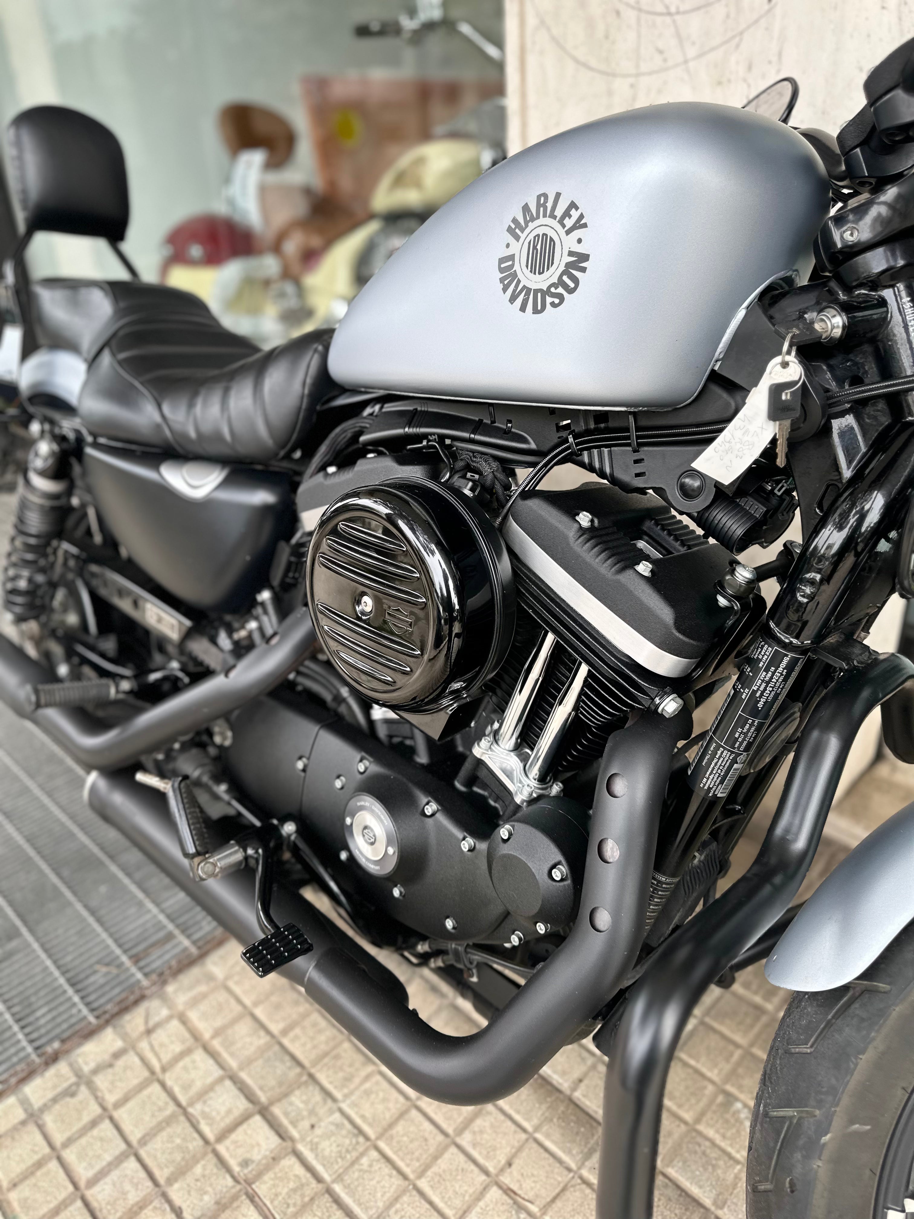 HARLEY DAVIDSON SPORTSTER 883 IRON ANNO 2020 ABS VENDUTA
