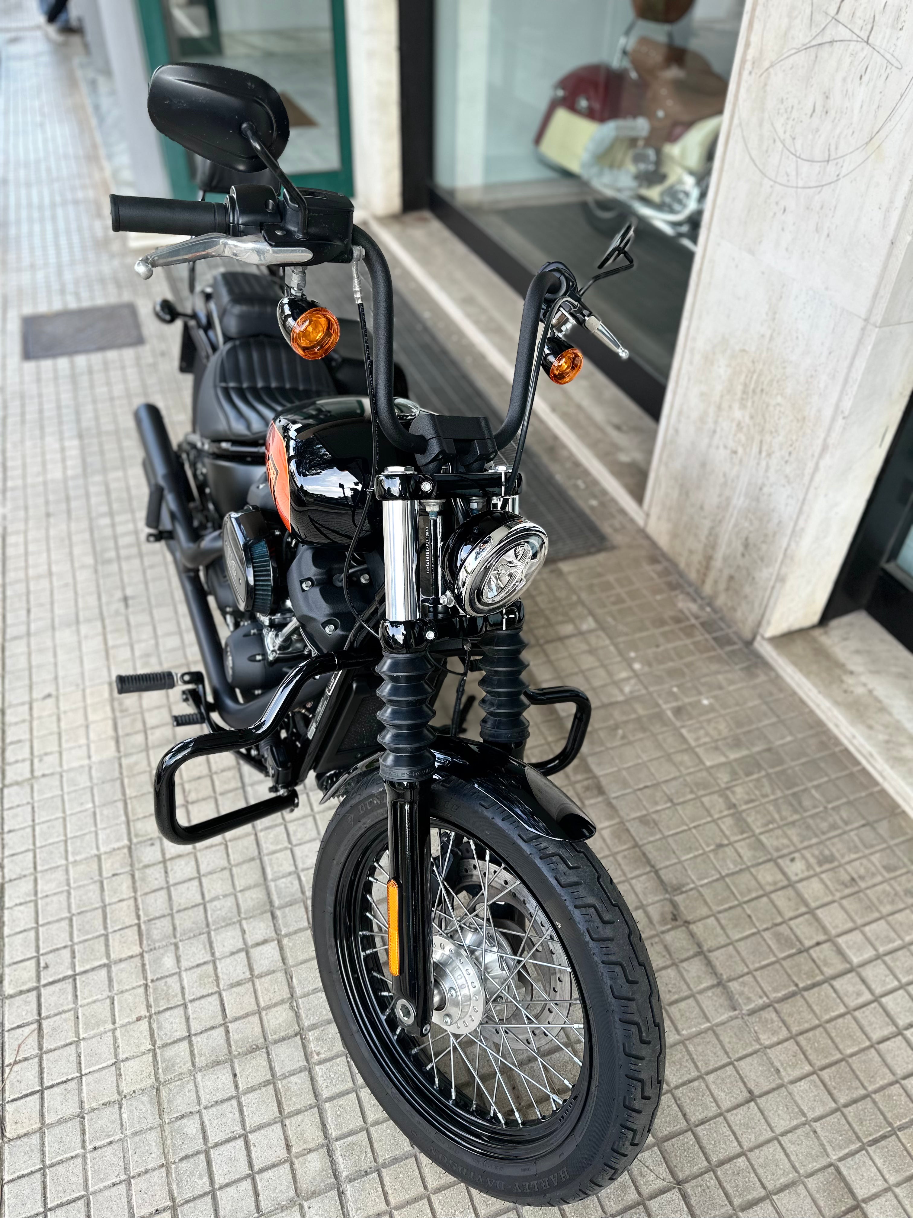 HARLEY DAVIDSON STREET BOB 114 ANNO 2021 CONTOVENDITA
